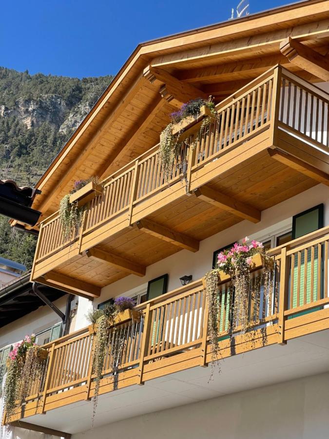 B&B La Casa Del Sole Ziano Di Fiemme Luaran gambar